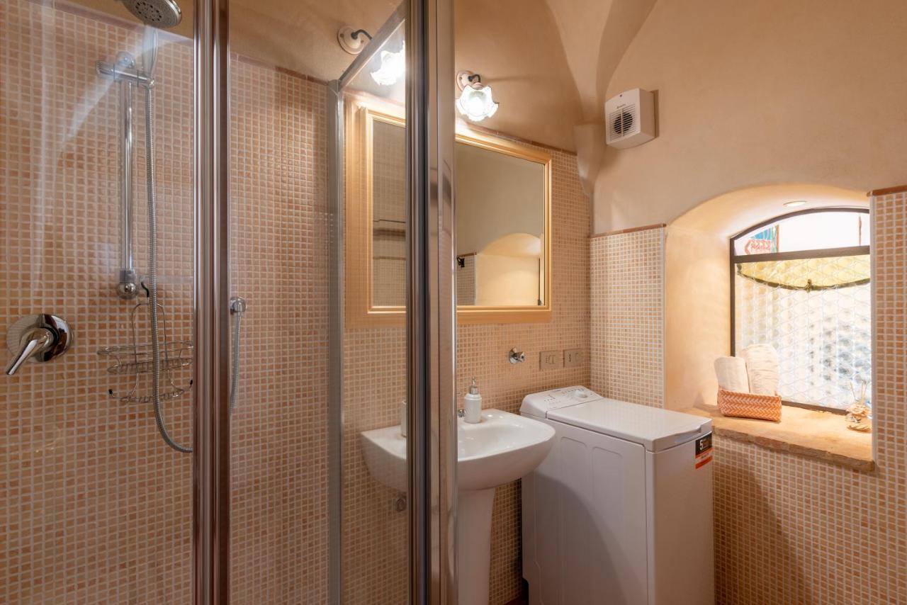 Apartmán In Centro Citta, Nei Vicoli Del Borgo Sanremo Exteriér fotografie