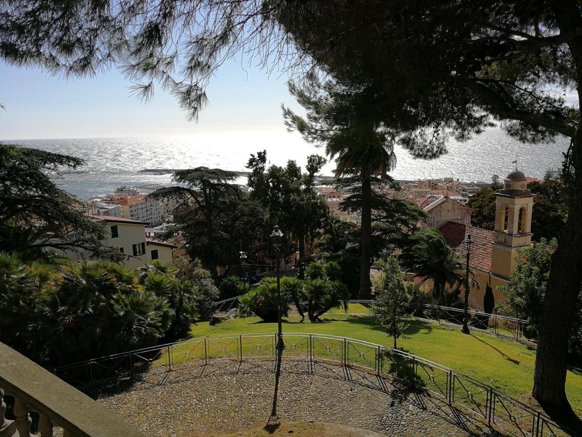 Apartmán In Centro Citta, Nei Vicoli Del Borgo Sanremo Exteriér fotografie